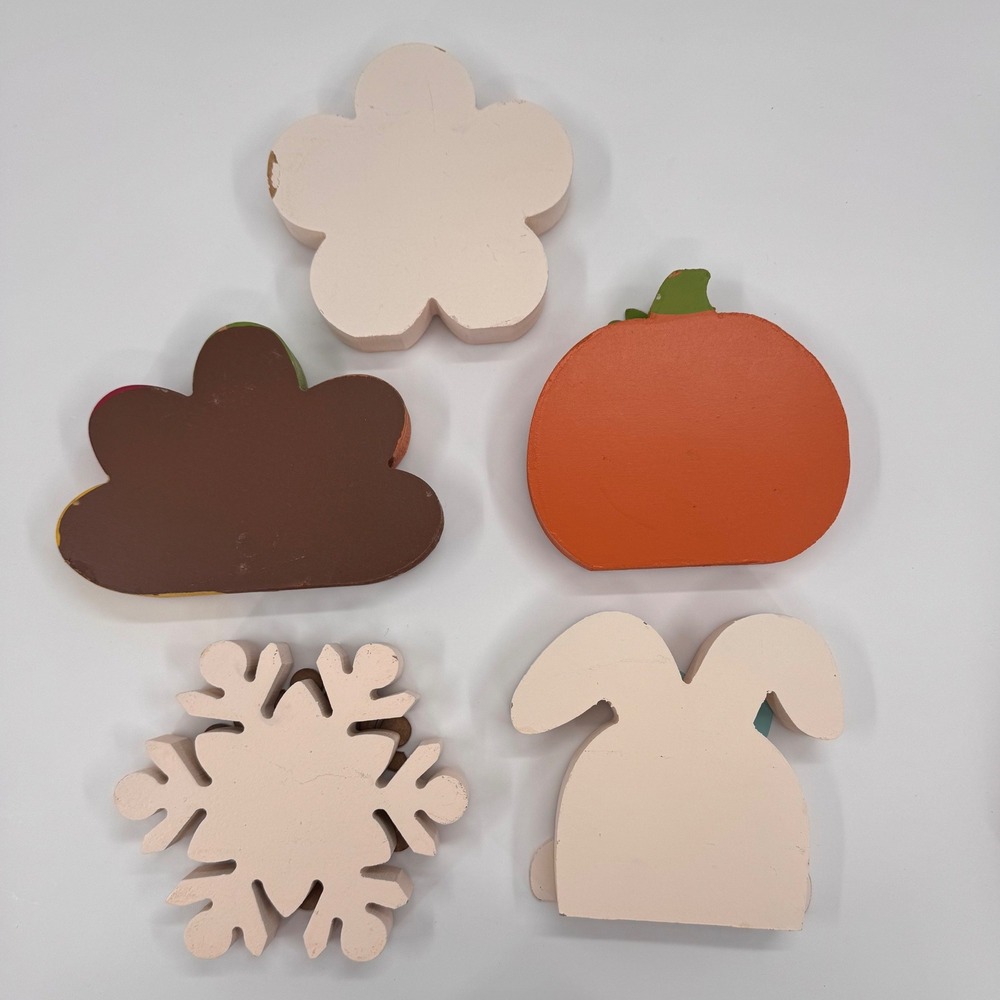 HOME Glitzhome‎ Shelf Sitter Seasonal Holiday 13-Piece Wooden Interchangeable - Picture 5 of 16